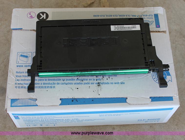 image for item L9899 Assorted electronics