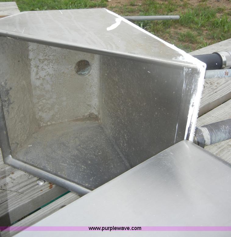 image for item M9728 Assorted park equipment