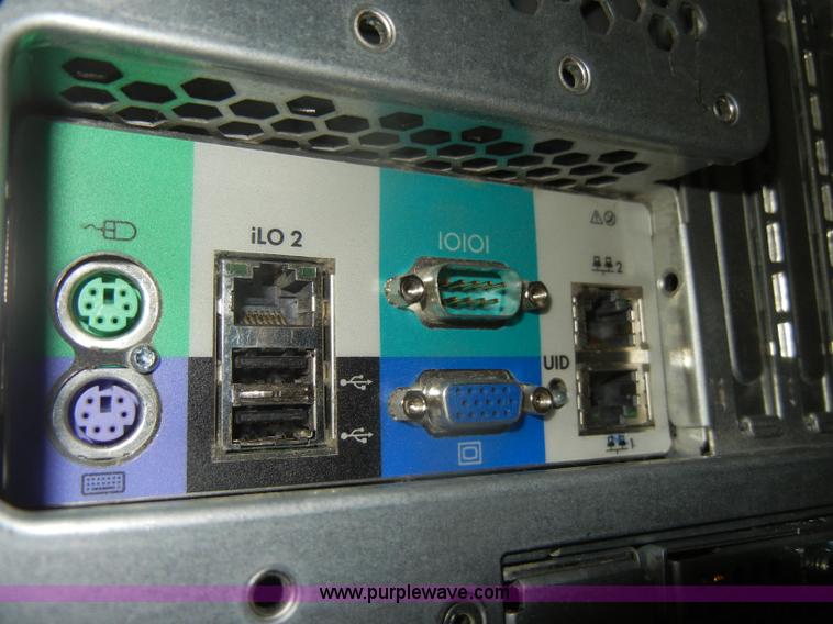 image for item M9735 HP ProLiant ML37065 server