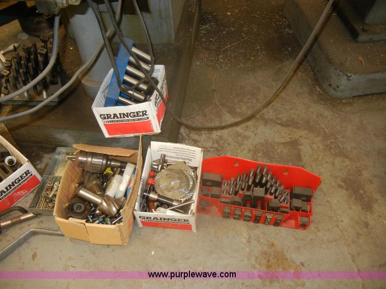 image for item N9504 Nova vertical milling machine