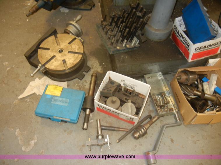 image for item N9504 Nova vertical milling machine