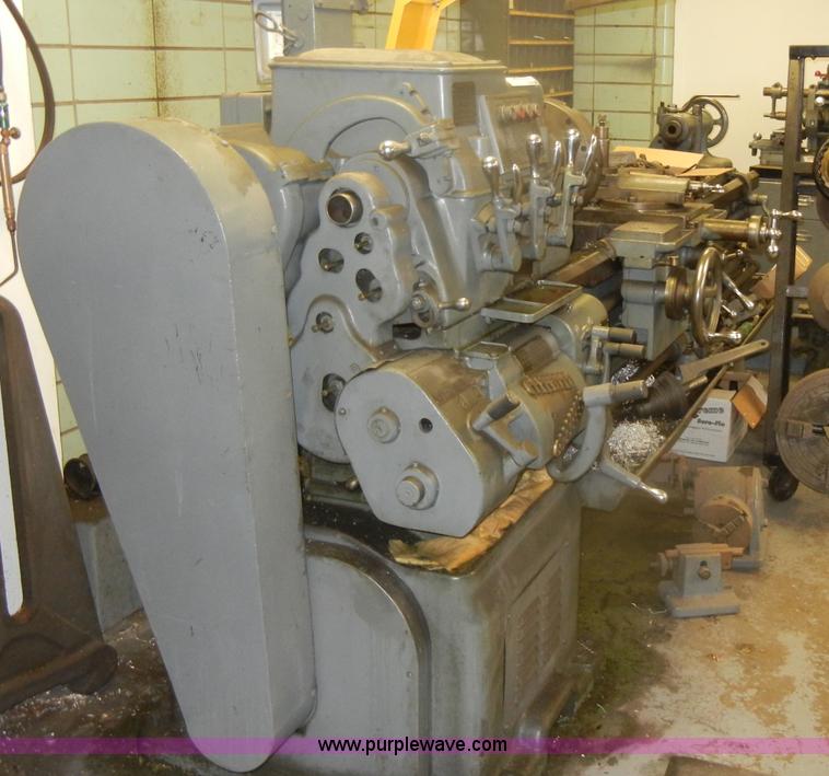 image for item N9505 Lehmann metal lathe