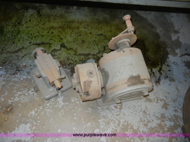 image for item N9505 Lehmann metal lathe