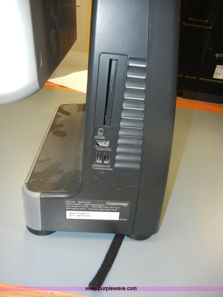 image for item N9565 (92) assorted Dell and Gateway towers