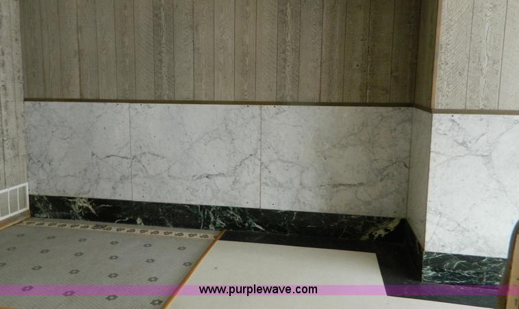 image for item T9375 Marble wall covering