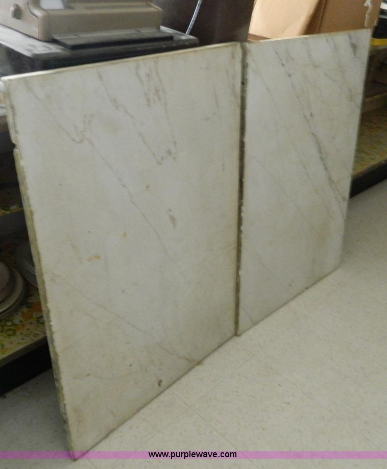 image for item T9376 Marble wall covering