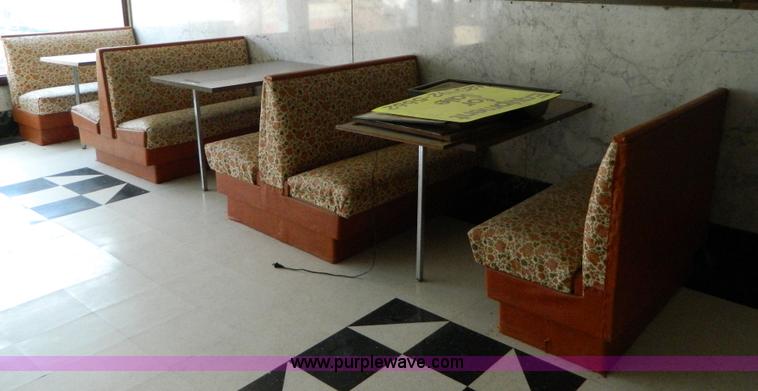 image for item T9377 Marble wall covering