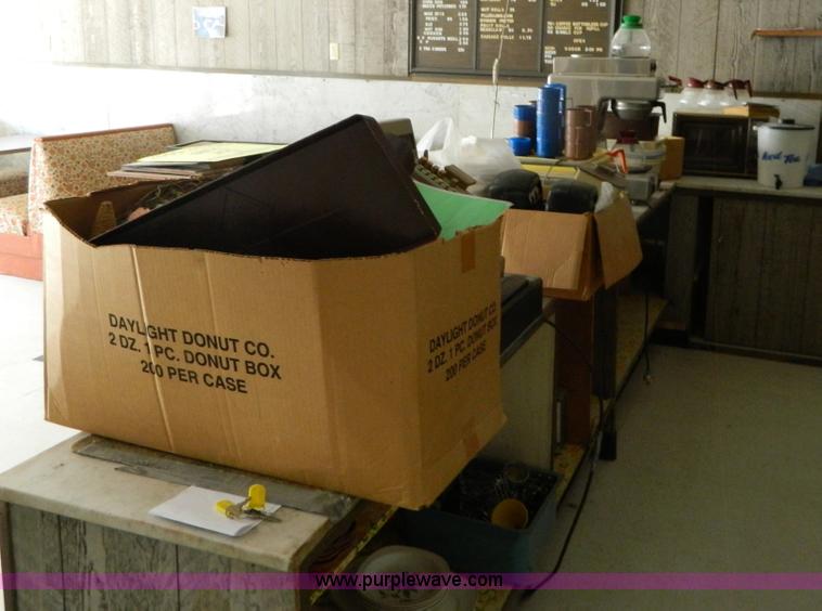 image for item T9379 Large assortment of serving dishes