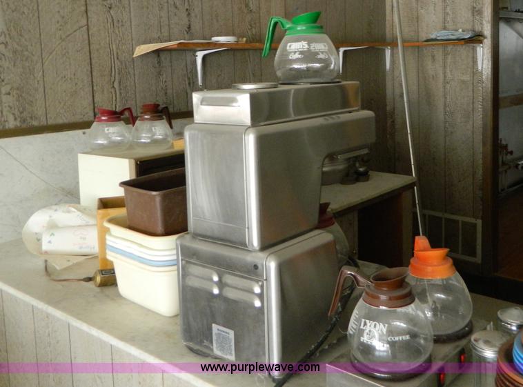 image for item T9379 Large assortment of serving dishes