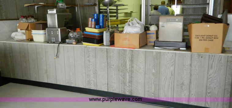 image for item T9389 L-shape marble counter top