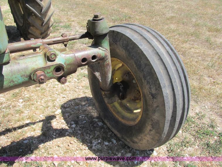 image for item B2832 1961 John Deere 3010 tractor