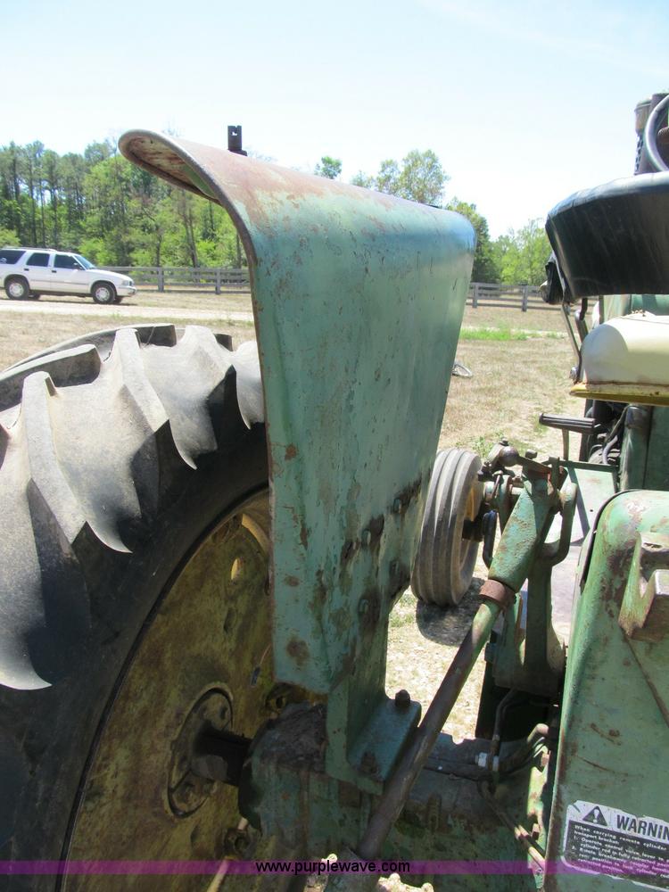 image for item B2832 1961 John Deere 3010 tractor