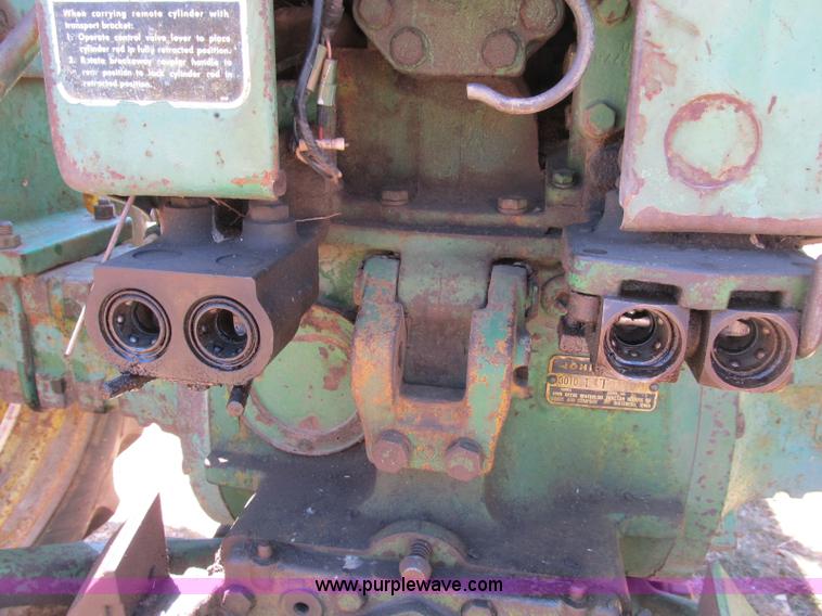 image for item B2832 1961 John Deere 3010 tractor