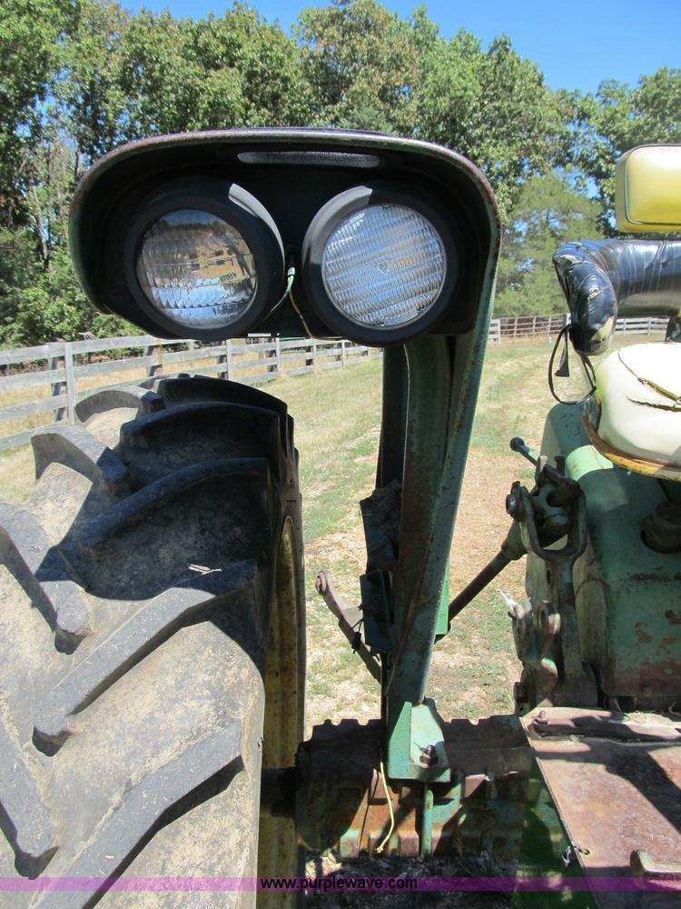 image for item B2832 1961 John Deere 3010 tractor