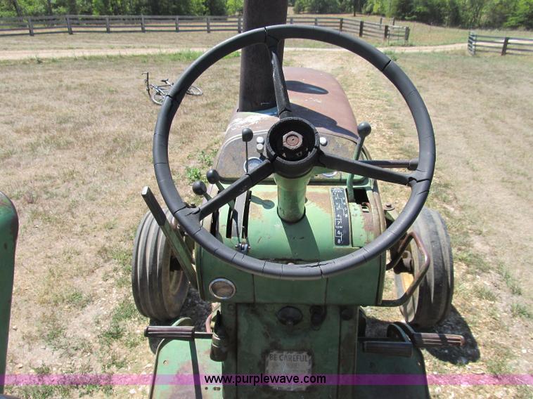 image for item B2832 1961 John Deere 3010 tractor