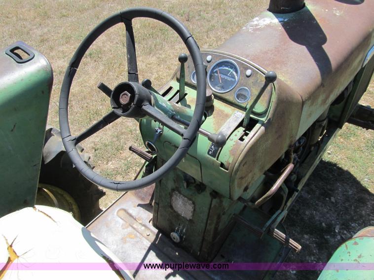 image for item B2832 1961 John Deere 3010 tractor