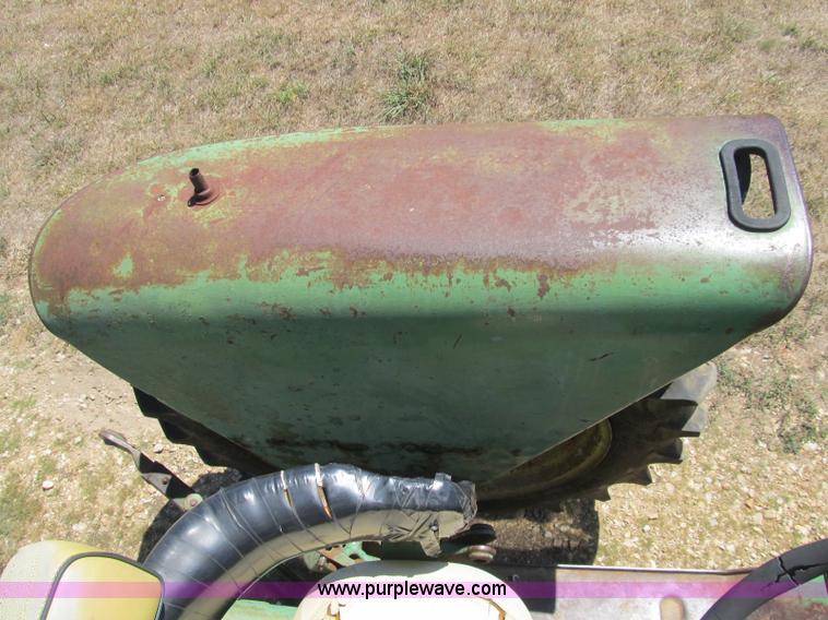 image for item B2832 1961 John Deere 3010 tractor