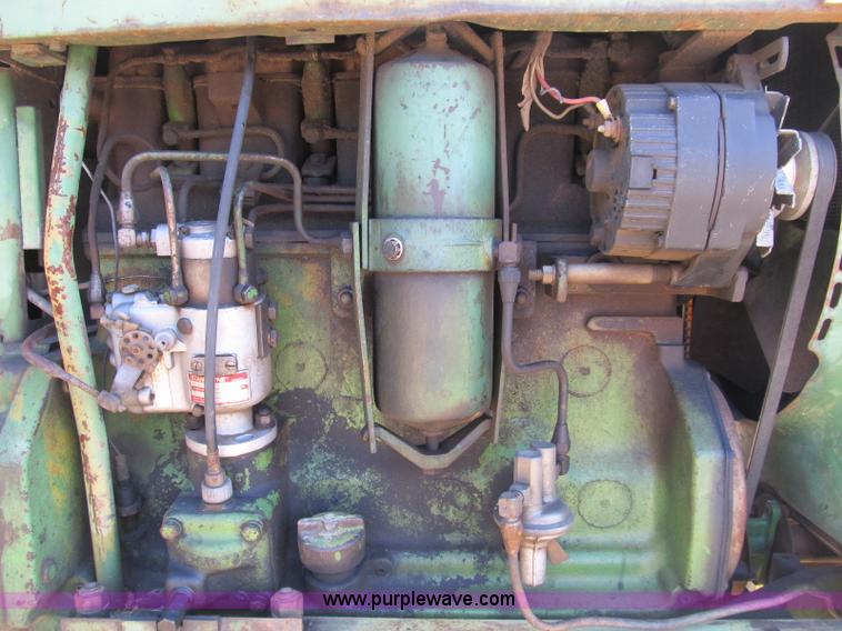 image for item B2832 1961 John Deere 3010 tractor