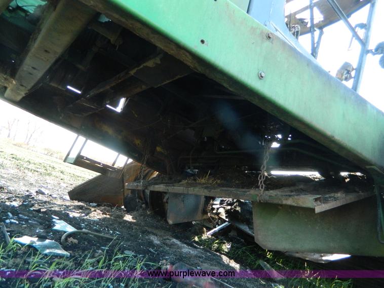 image for item B3852 John Deere 3830 swather