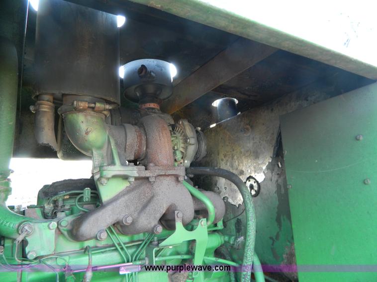 image for item B3852 John Deere 3830 swather
