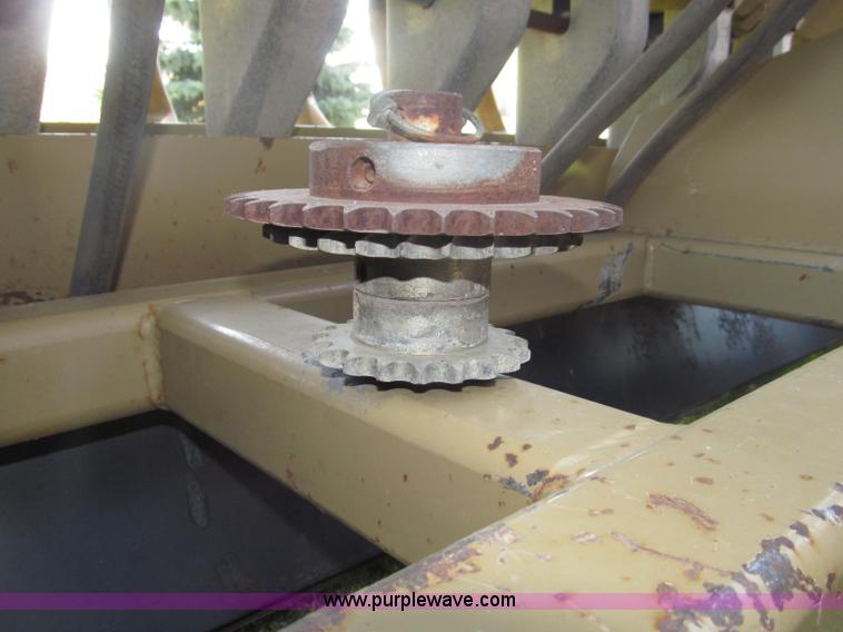 image for item B5172 Land Pride PSN2096 drill seeder