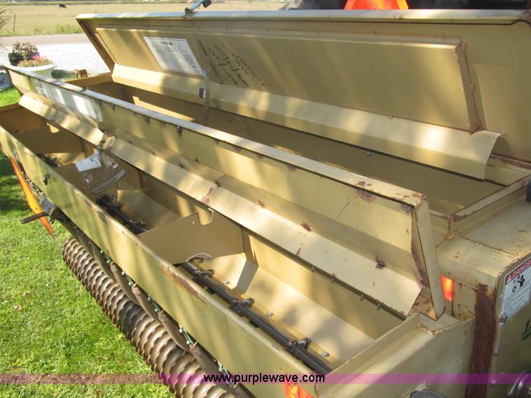 image for item B5172 Land Pride PSN2096 drill seeder