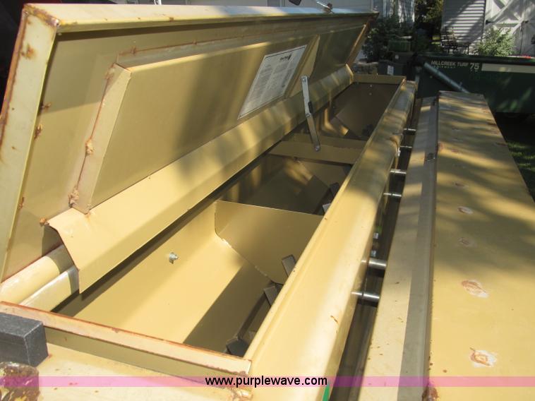 image for item B5172 Land Pride PSN2096 drill seeder