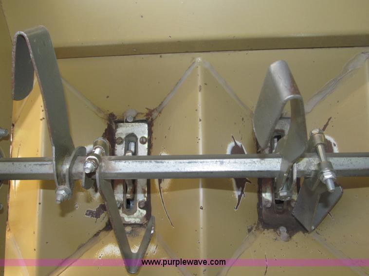 image for item B5172 Land Pride PSN2096 drill seeder