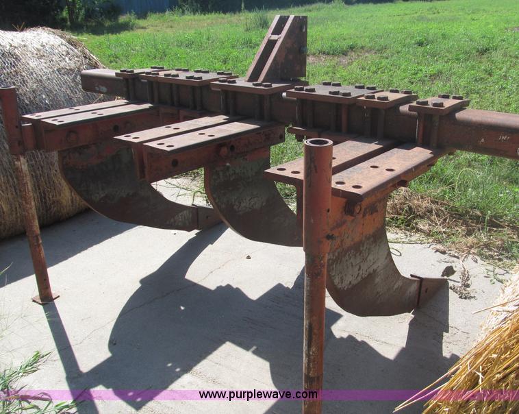 image for item B5173 Year Round Cab Co. 30" chisel plow