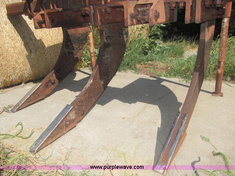 image for item B5173 Year Round Cab Co. 30" chisel plow