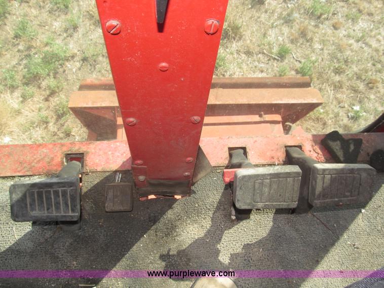 image for item B5208 1980 International 1460 Axial-Flo combine