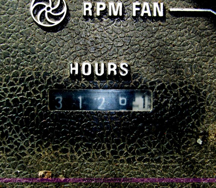 image for item B5208 1980 International 1460 Axial-Flo combine