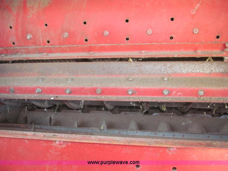 image for item B5208 1980 International 1460 Axial-Flo combine