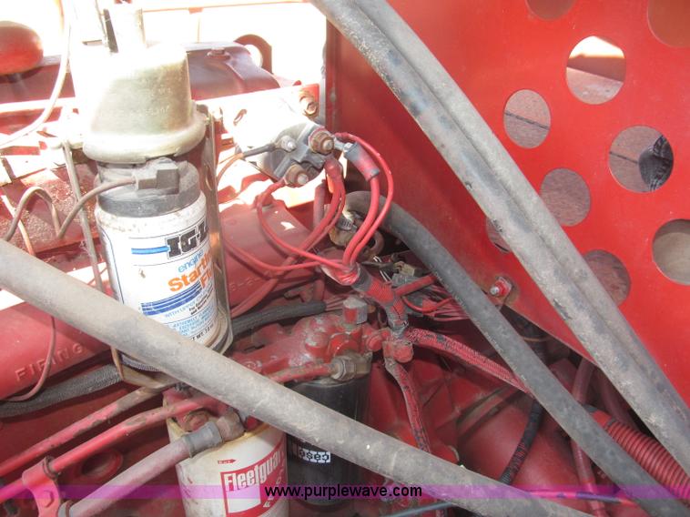 image for item B5208 1980 International 1460 Axial-Flo combine