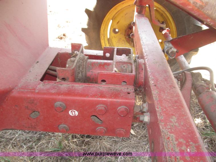image for item B5208 1980 International 1460 Axial-Flo combine