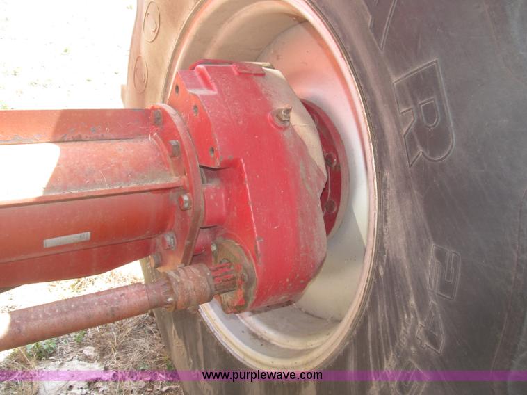 image for item B5208 1980 International 1460 Axial-Flo combine