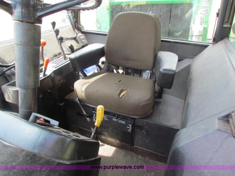 image for item B7410 1980 John Deere 4440 tractor