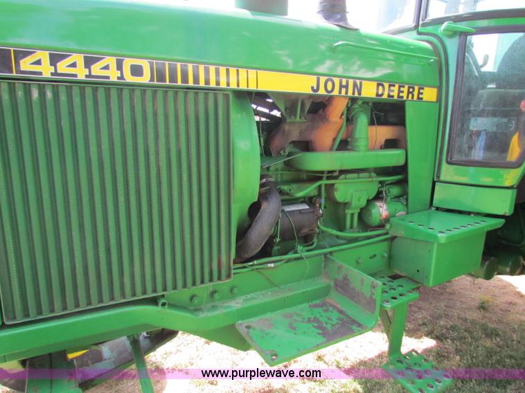 image for item B7410 1980 John Deere 4440 tractor