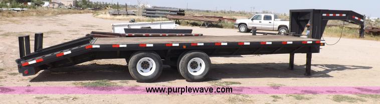 image for item B7482 2009 shop built 25' gooseneck trailer