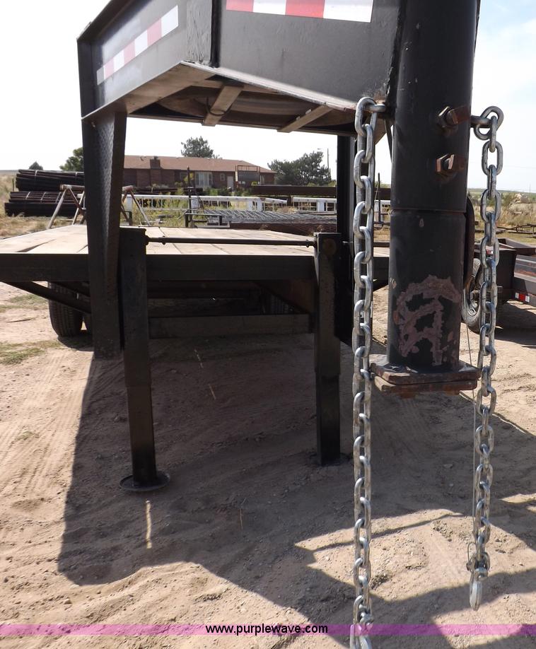 image for item B7482 2009 shop built 25' gooseneck trailer