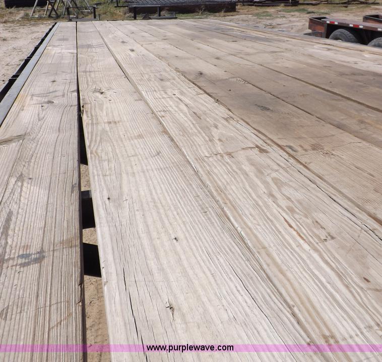 image for item B7482 2009 shop built 25' gooseneck trailer