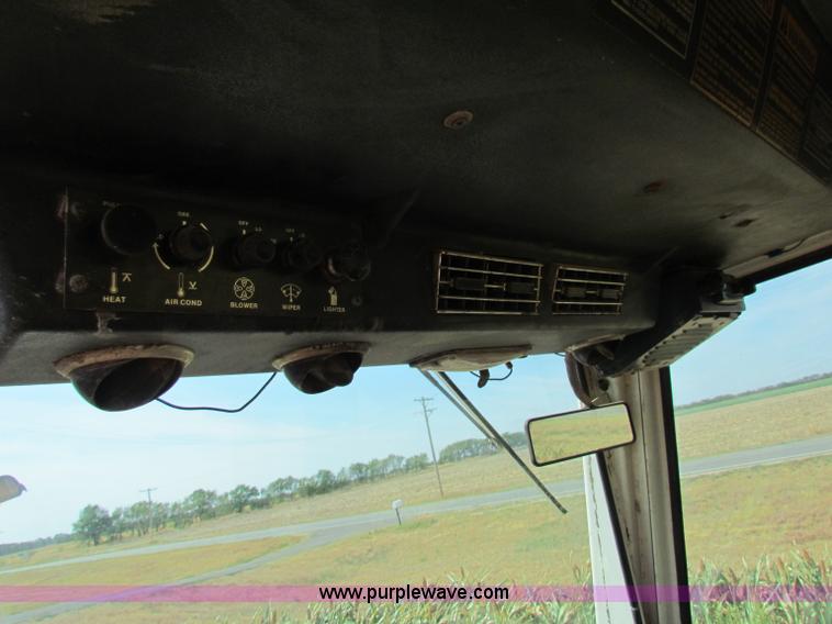 image for item B7486 Case 2670 Traction King tractor