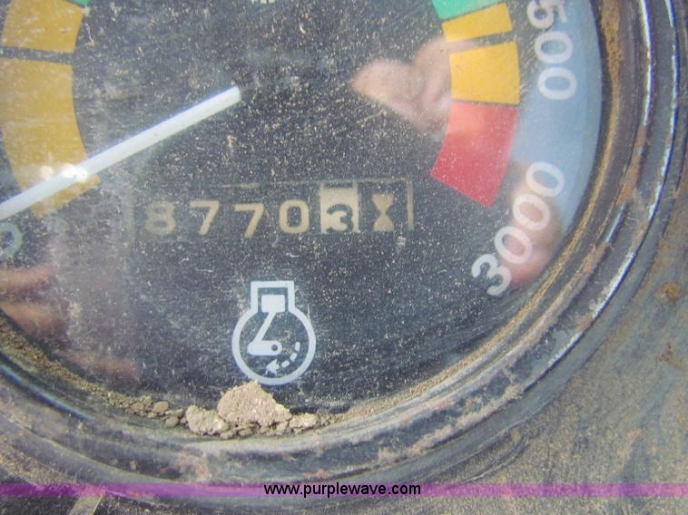 image for item B7486 Case 2670 Traction King tractor