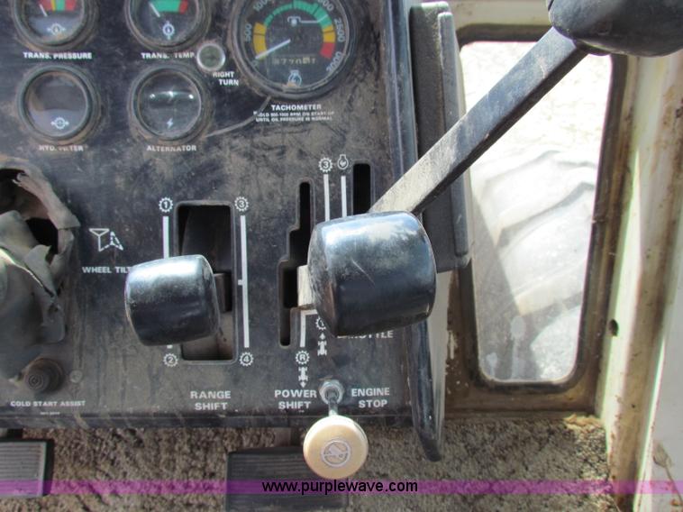 image for item B7486 Case 2670 Traction King tractor