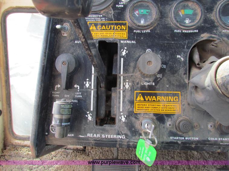 image for item B7486 Case 2670 Traction King tractor