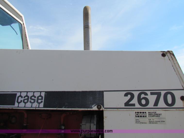 image for item B7486 Case 2670 Traction King tractor