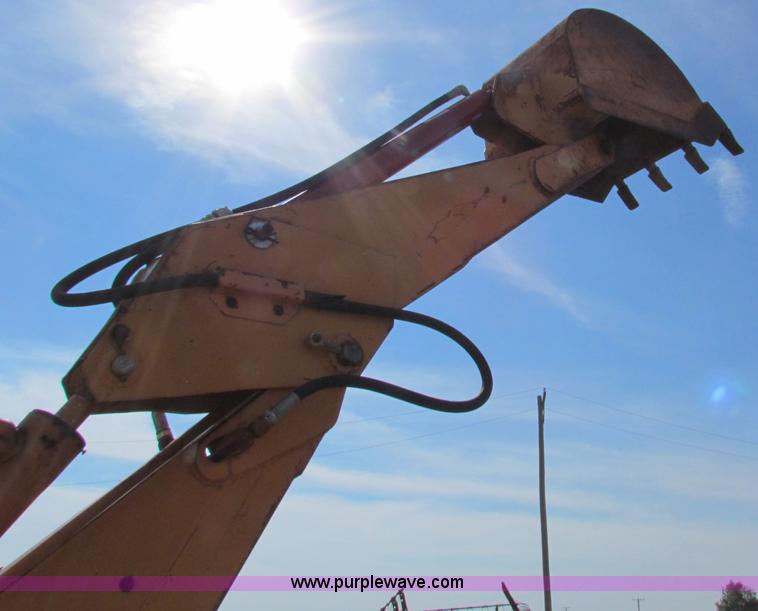 image for item B7487 Case Davis D130 backhoe attachment