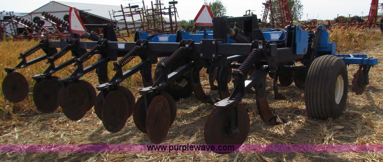 image for item B7491 DMI Ecolo-Tiger 12' disk ripper