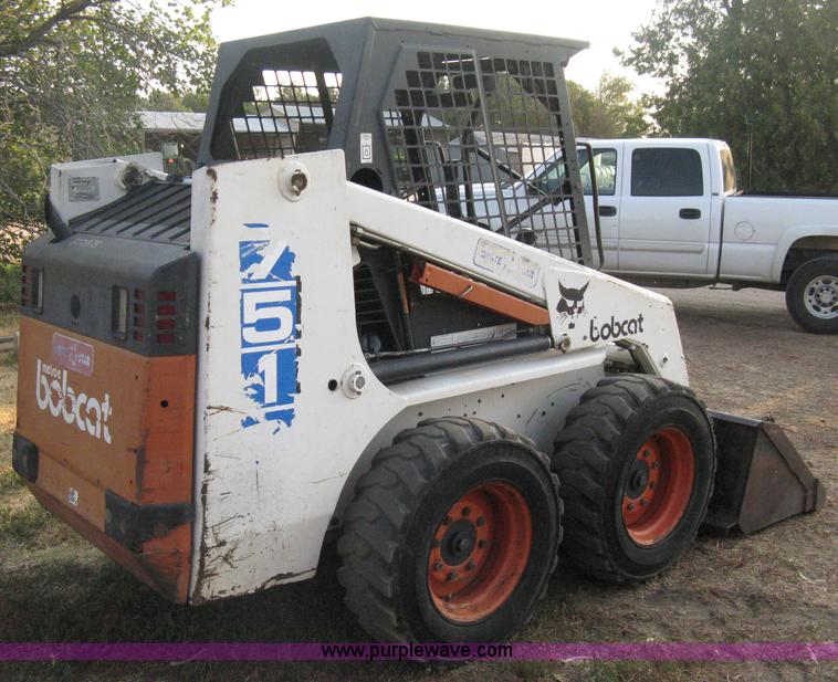 image for item B8001 1995 Bobcat 751C skid steer