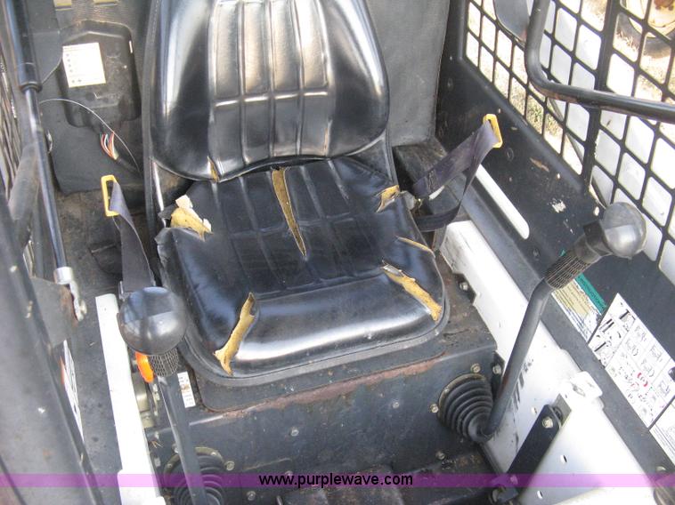 image for item B8001 1995 Bobcat 751C skid steer